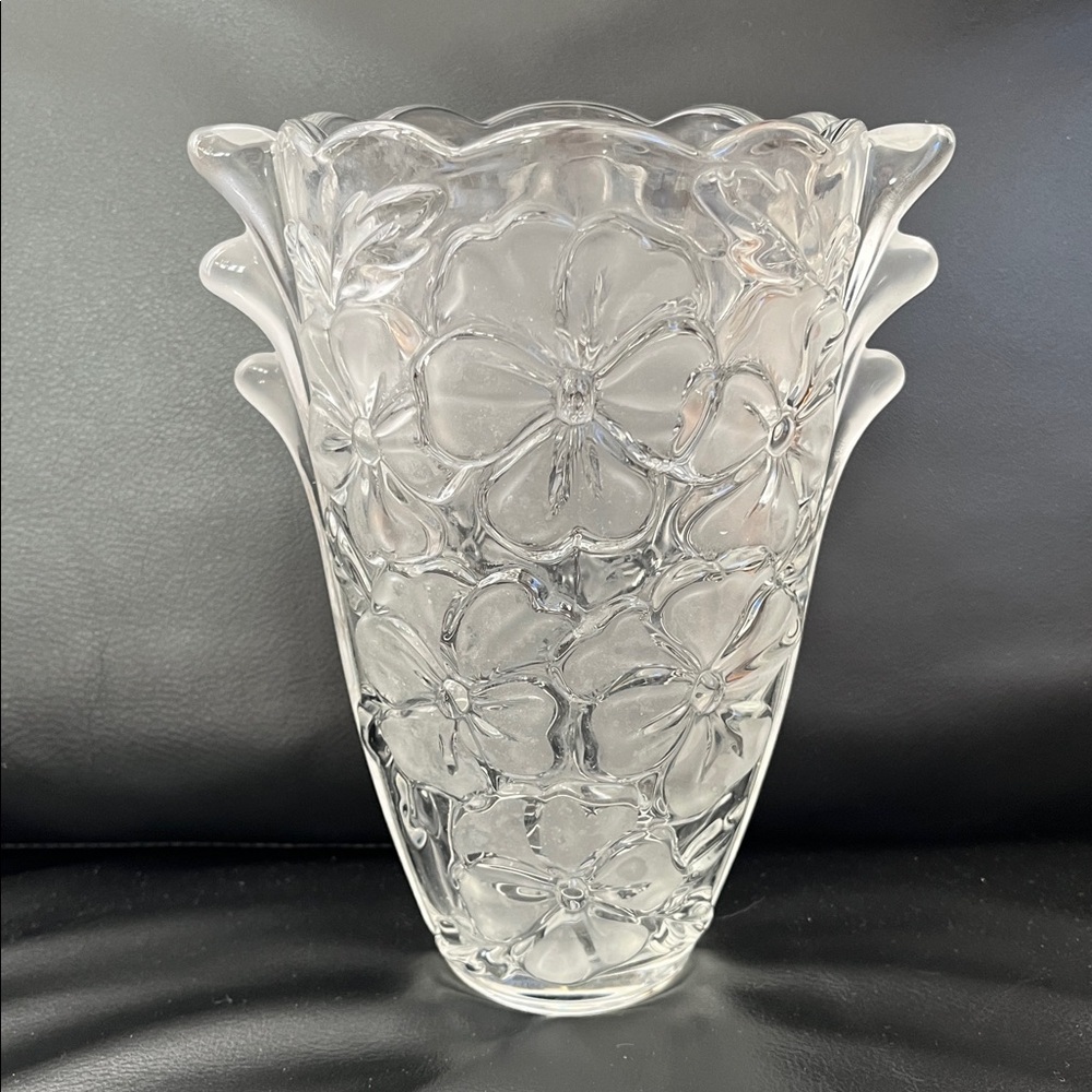 VINTAGE Clear Crystal Vase Satin Finish Pattern Raised Pansies Scalloped Rim
